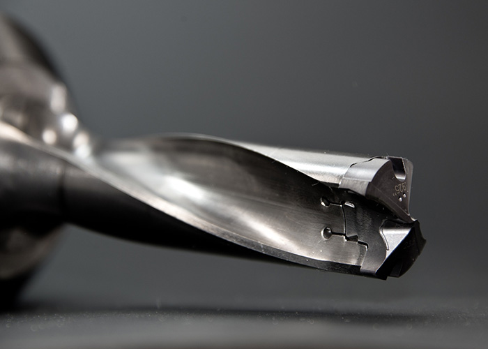 匠心獨(dú)運(yùn)，精密穿透 -- 勤豐五金刃具沉頭鉆，您的高效鉆孔之選】