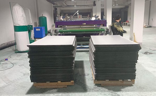 PP中空建筑模板一模雙出生產(chǎn)線
