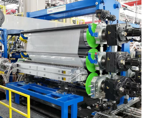 金緯機(jī)械復(fù)合型高分子防水卷材生產(chǎn)線：以硬核智造，筑牢建筑防水