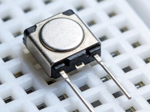 梅州3068封装时钟晶振厂家价格