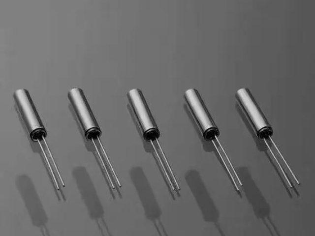 云浮206封裝時鐘晶振多少錢 歡迎咨詢 深圳市鑫和順科技供應(yīng)