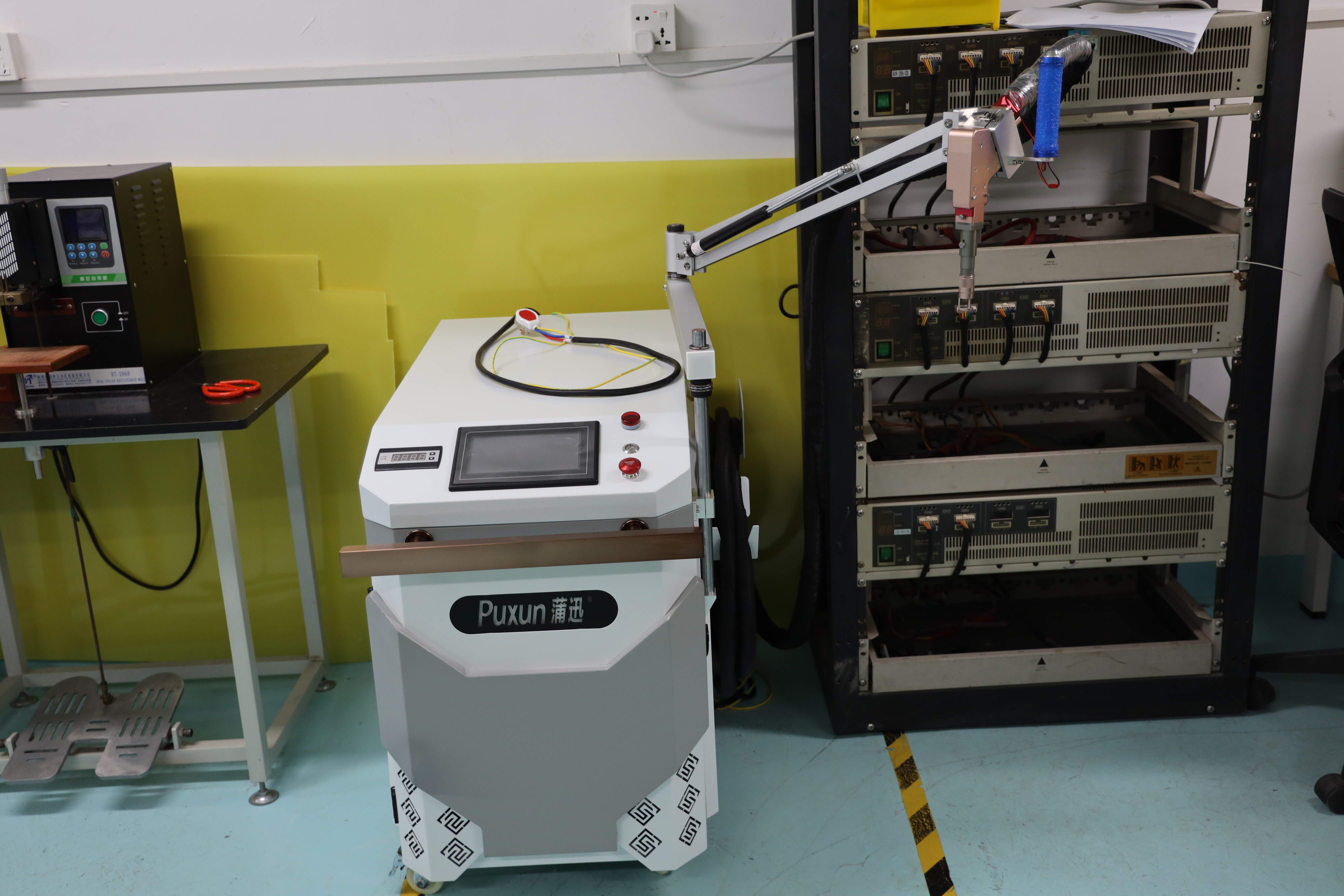 锂电池自动点焊机在不同领域的应用场景