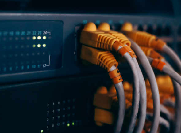 通訊殼體散熱器