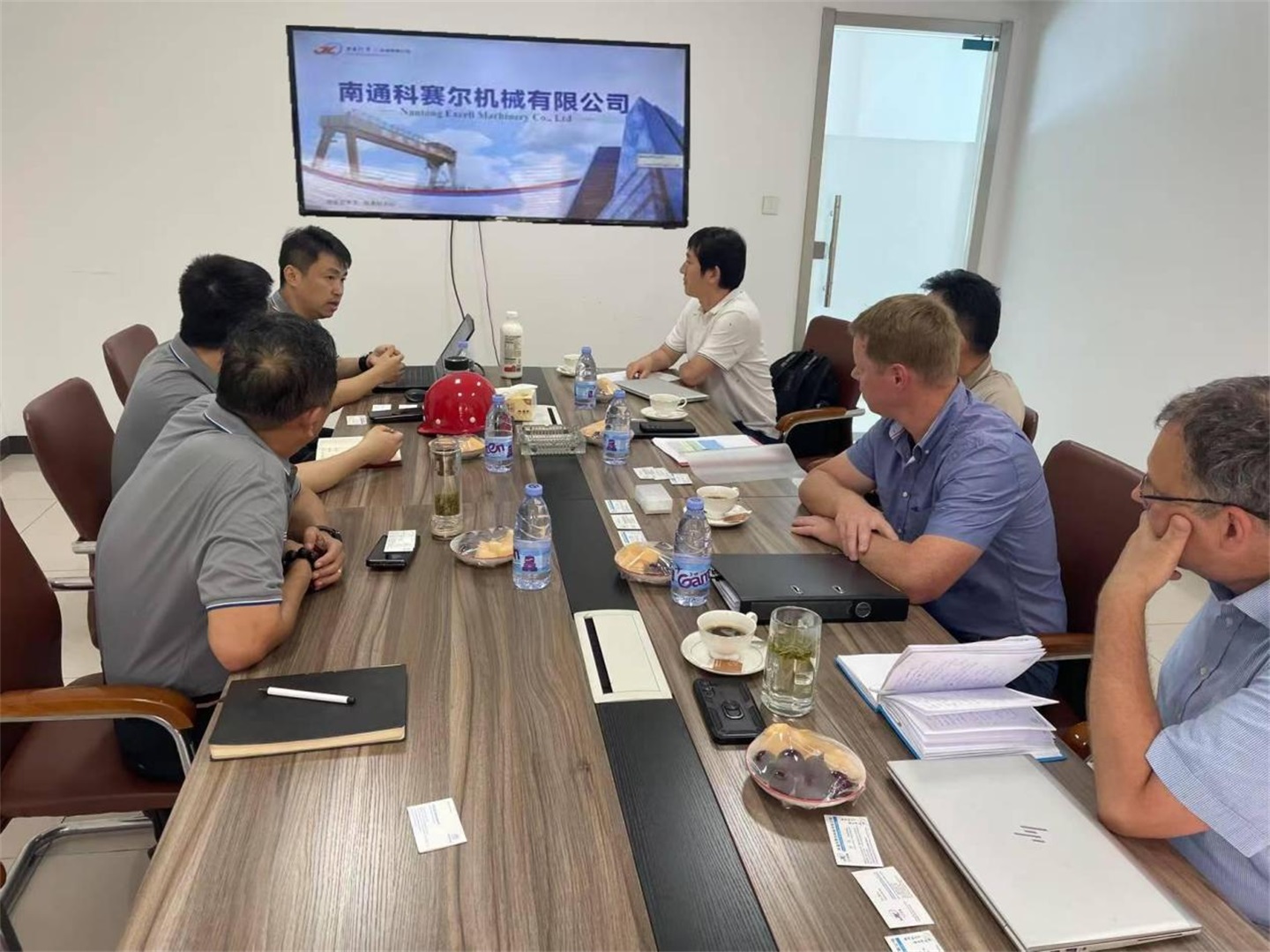 德國(guó)蒂森克虜伯公司來(lái)科賽爾考察