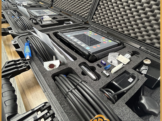 旋轉(zhuǎn)設(shè)備加速度信號(hào)分析儀 昆山金斗云測(cè)控設(shè)備供應(yīng);