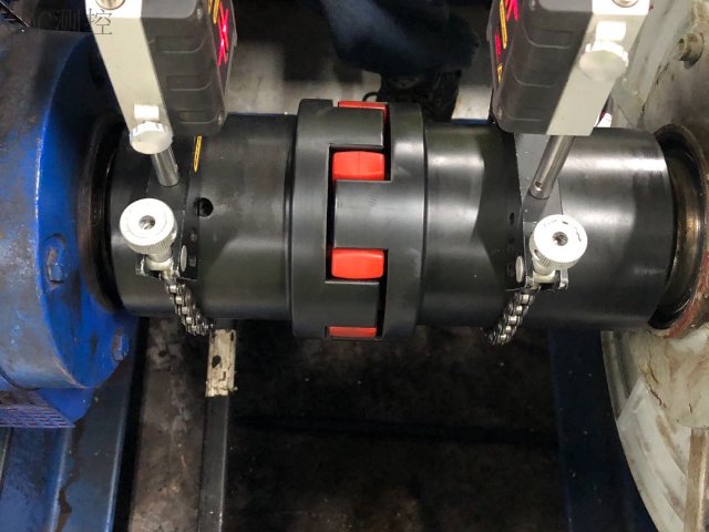 軸對中機(jī)構(gòu),激光對中