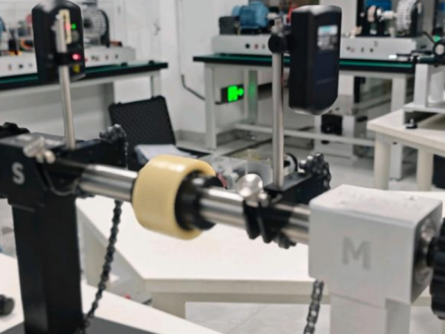 輔助油泵激光對(duì)中價(jià)格 昆山金斗云測(cè)控設(shè)備供應(yīng)