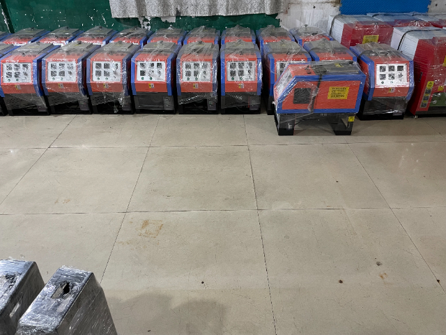 河南工業(yè)用打膠機(jī)現(xiàn)貨 星泰機(jī)械供應(yīng)