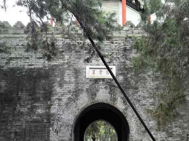 天心區(qū)投毒案的收費(fèi)標(biāo)準(zhǔn) 問Ai  湖南三協(xié)律師事務(wù)供應(yīng)