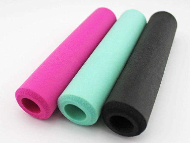 湖北常溫硅膠發(fā)泡管廠 和諧共贏 深圳市永盛源科技供應(yīng)