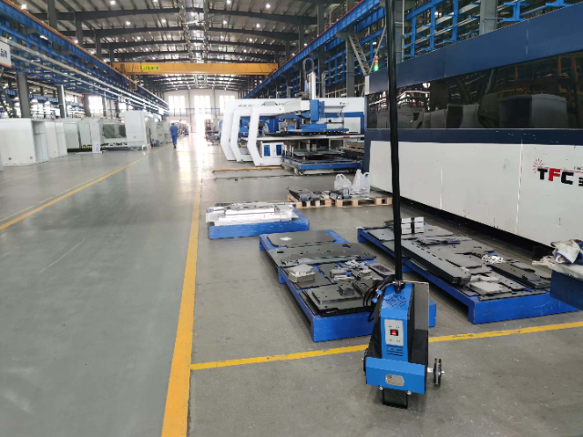 佛山鈑金行業(yè)激光機(jī)除渣機(jī)大型設(shè)備廠(chǎng)家 東莞市勵(lì)森機(jī)械科技供應(yīng);