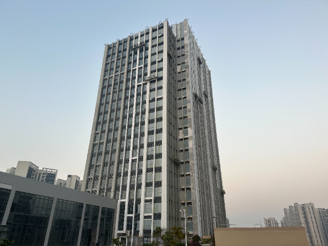 外墙真石漆翻新方案 广东飞天匠建筑科技供应