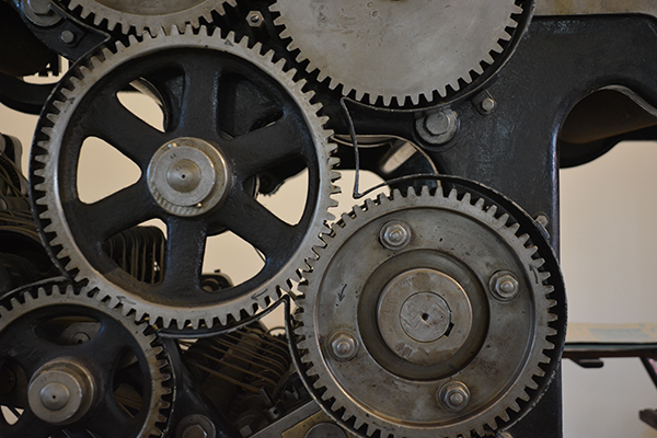 五軸加工中心未來(lái)發(fā)展趨勢(shì)如何？