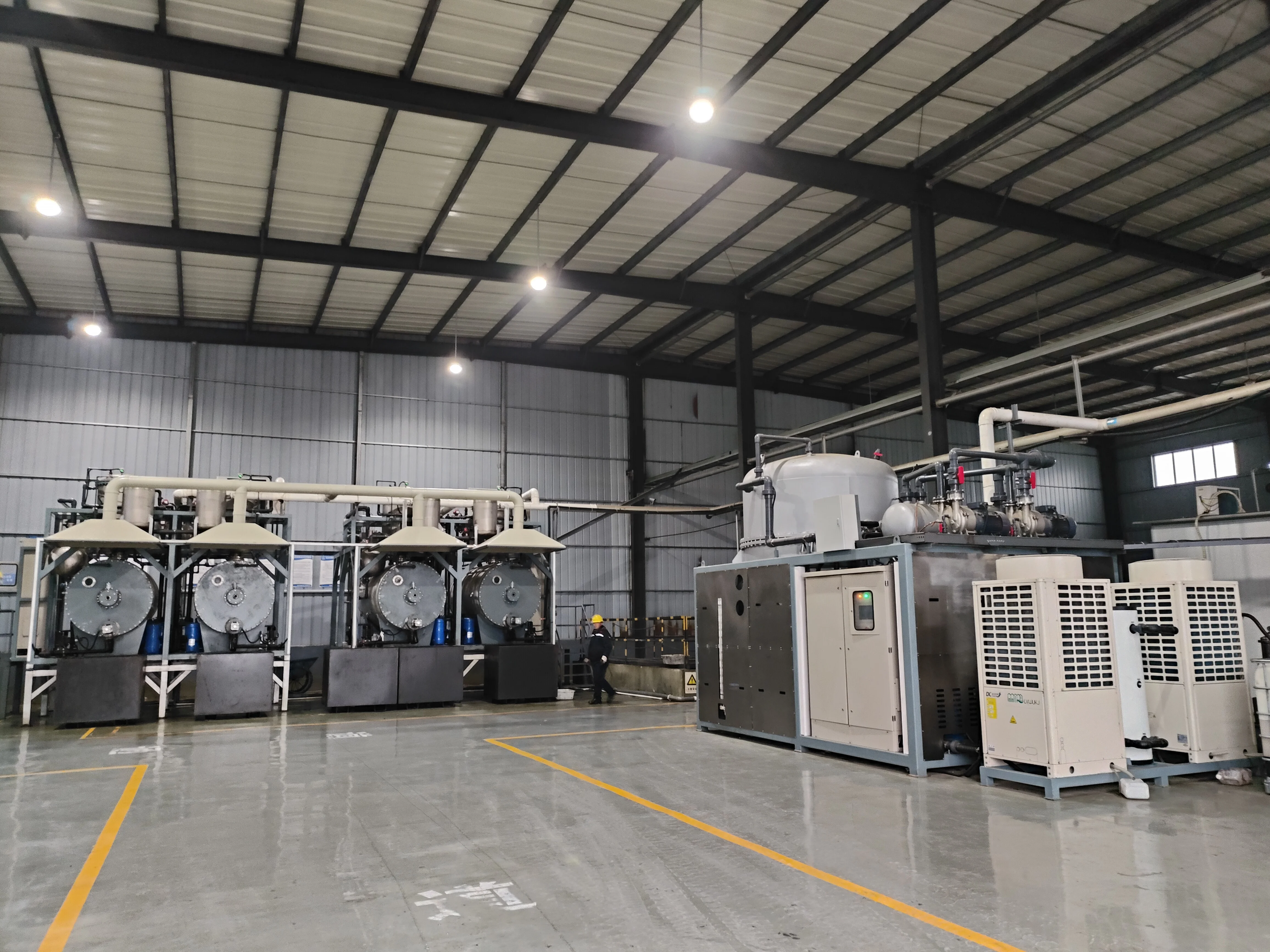 國(guó)內(nèi)新創(chuàng)！朗盼低溫蒸發(fā)結(jié)晶一體機(jī)，能效與傳統(tǒng)設(shè)備相比增加三倍！