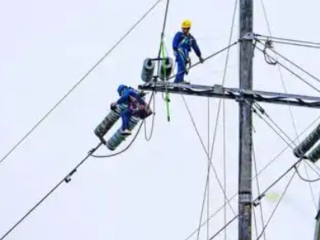 江都區(qū)附近電力設(shè)施維修電話(huà),電力設(shè)施維修