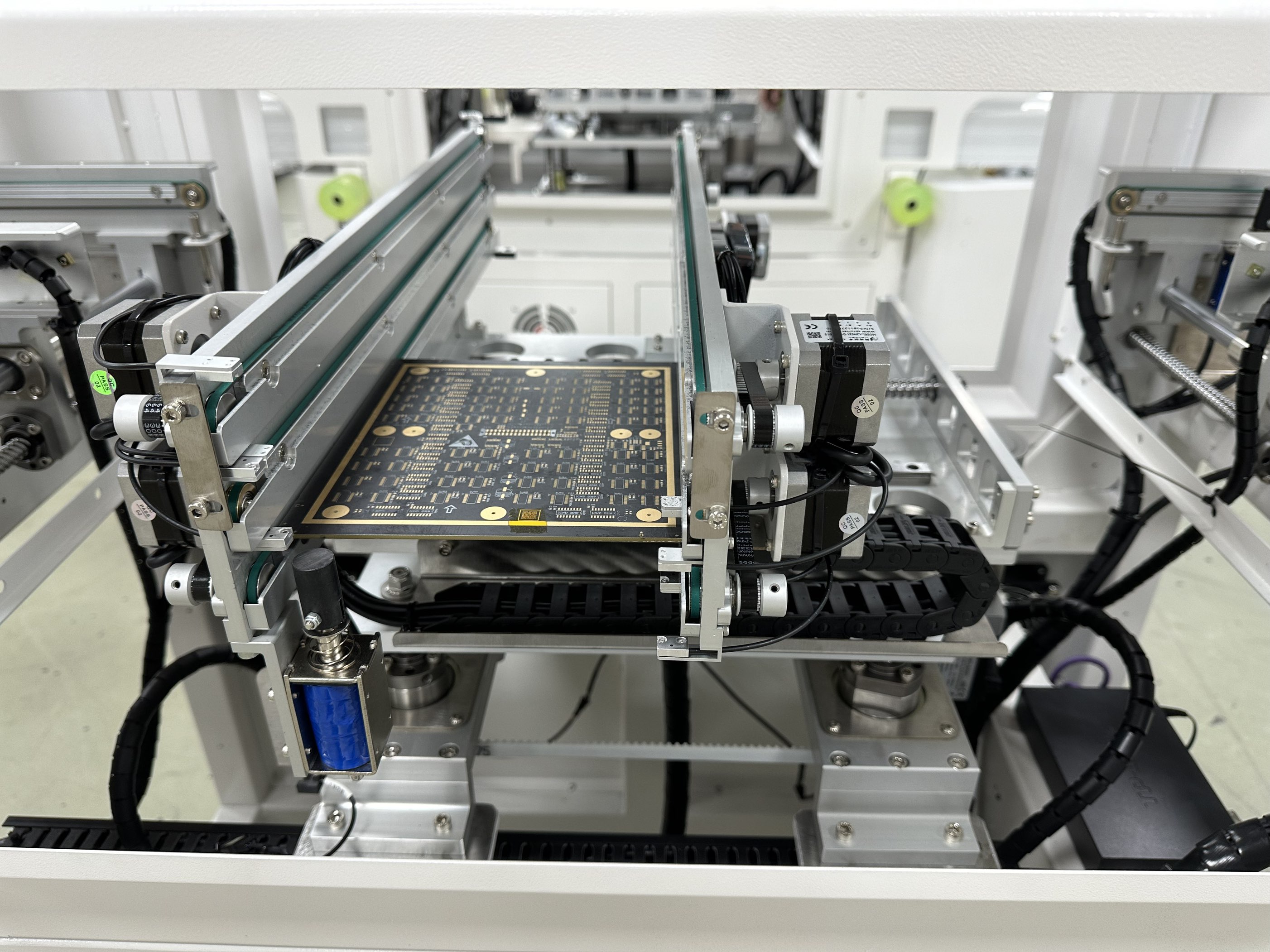 威洛博上下料工作站