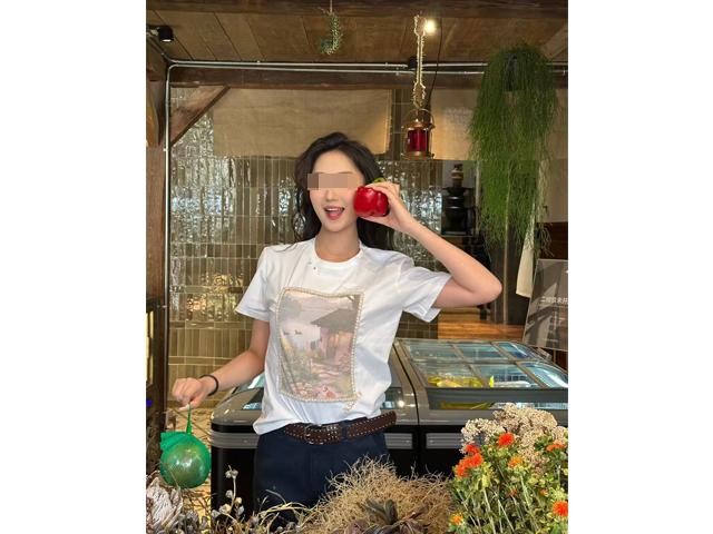 廣東舞蹈服裝定制品牌有哪些 霓裳閣心衣服裝用品供應(yīng);