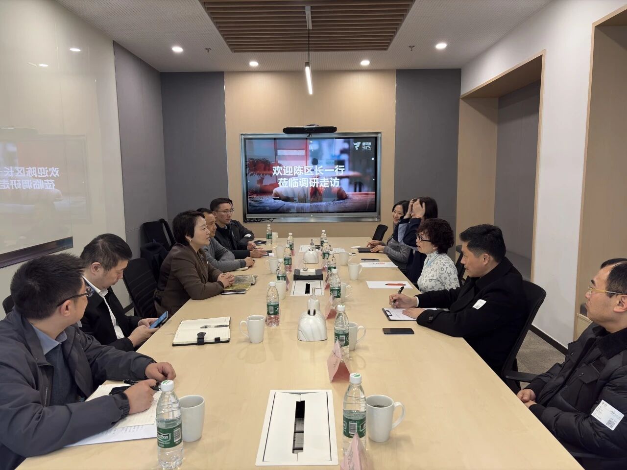 区领导走进百仕达食品产业园，聚焦食品产业高质量发展