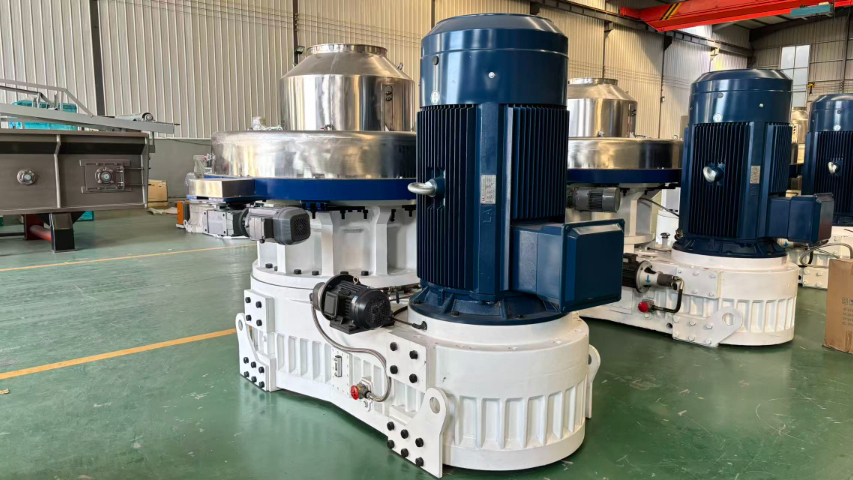 北京木頭顆粒機(jī)全套設(shè)備價(jià)格 客戶至上 山東杰森未來環(huán)保設(shè)備供應(yīng)