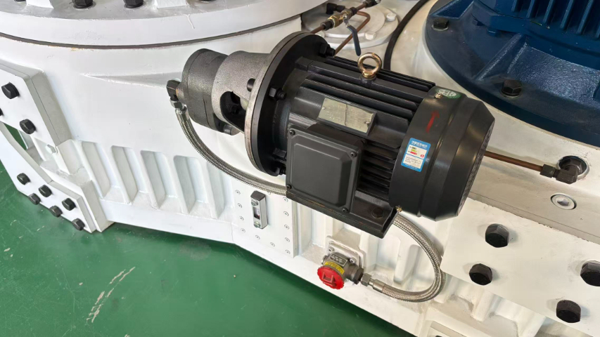 貴州新型飼料顆粒機(jī)定制價(jià)格 創(chuàng)造輝煌 山東杰森未來環(huán)保設(shè)備供應(yīng);