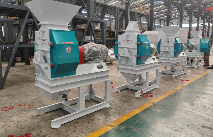 遼寧工業(yè)級多功能粉碎機廠家電話 服務(wù)為先 山東杰森未來環(huán)保設(shè)備供應(yīng);