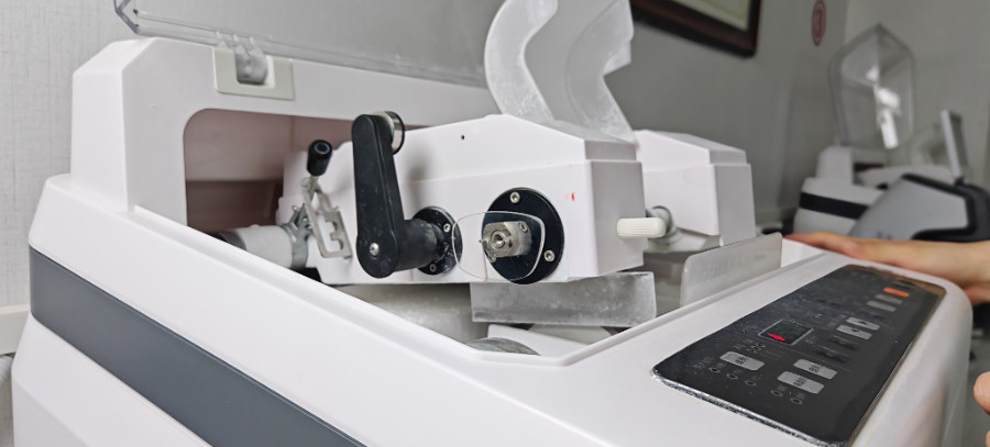 長(zhǎng)春市驗(yàn)光師培訓(xùn)學(xué)校,驗(yàn)光師