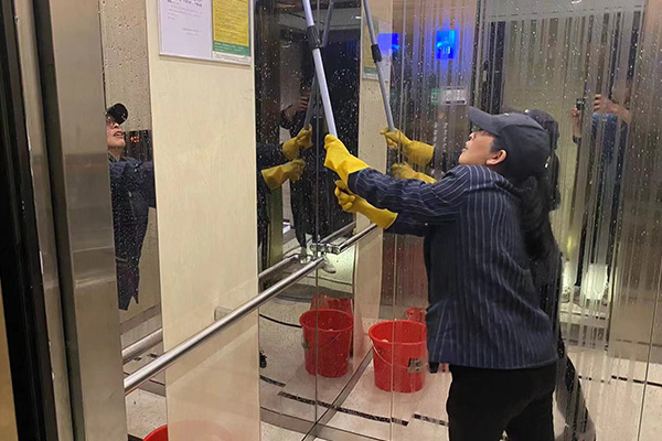 樓層公共區(qū)域保潔