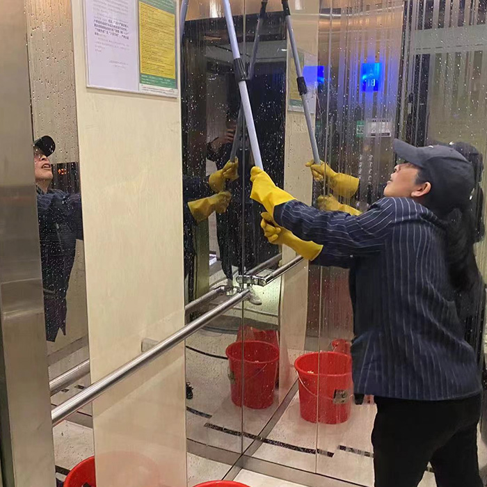 電梯廳,電梯保潔