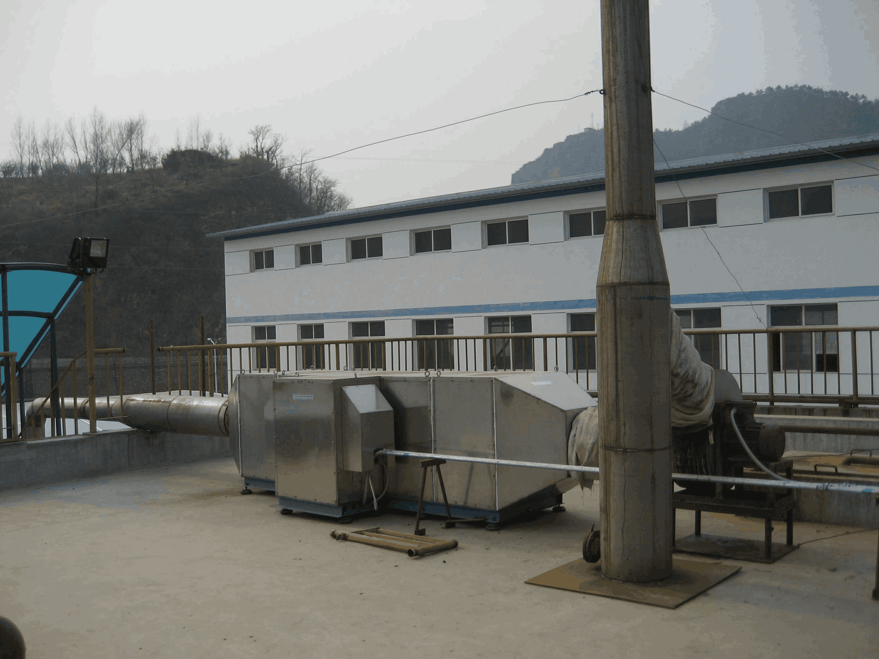 香精香料廠污水處理站尾氣處理系統(tǒng)現(xiàn)場(chǎng)案例