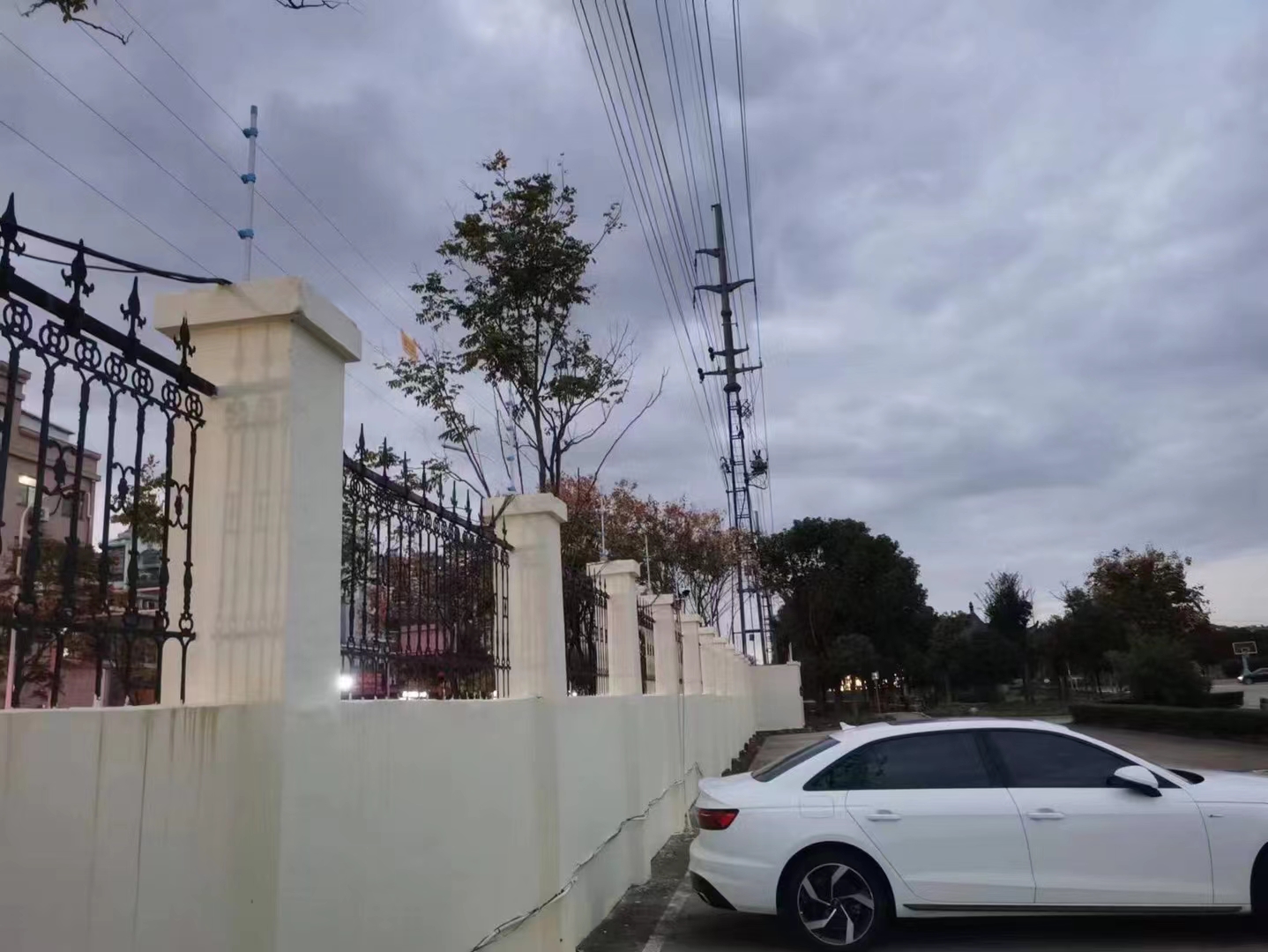 興華市初中脈沖電子圍欄