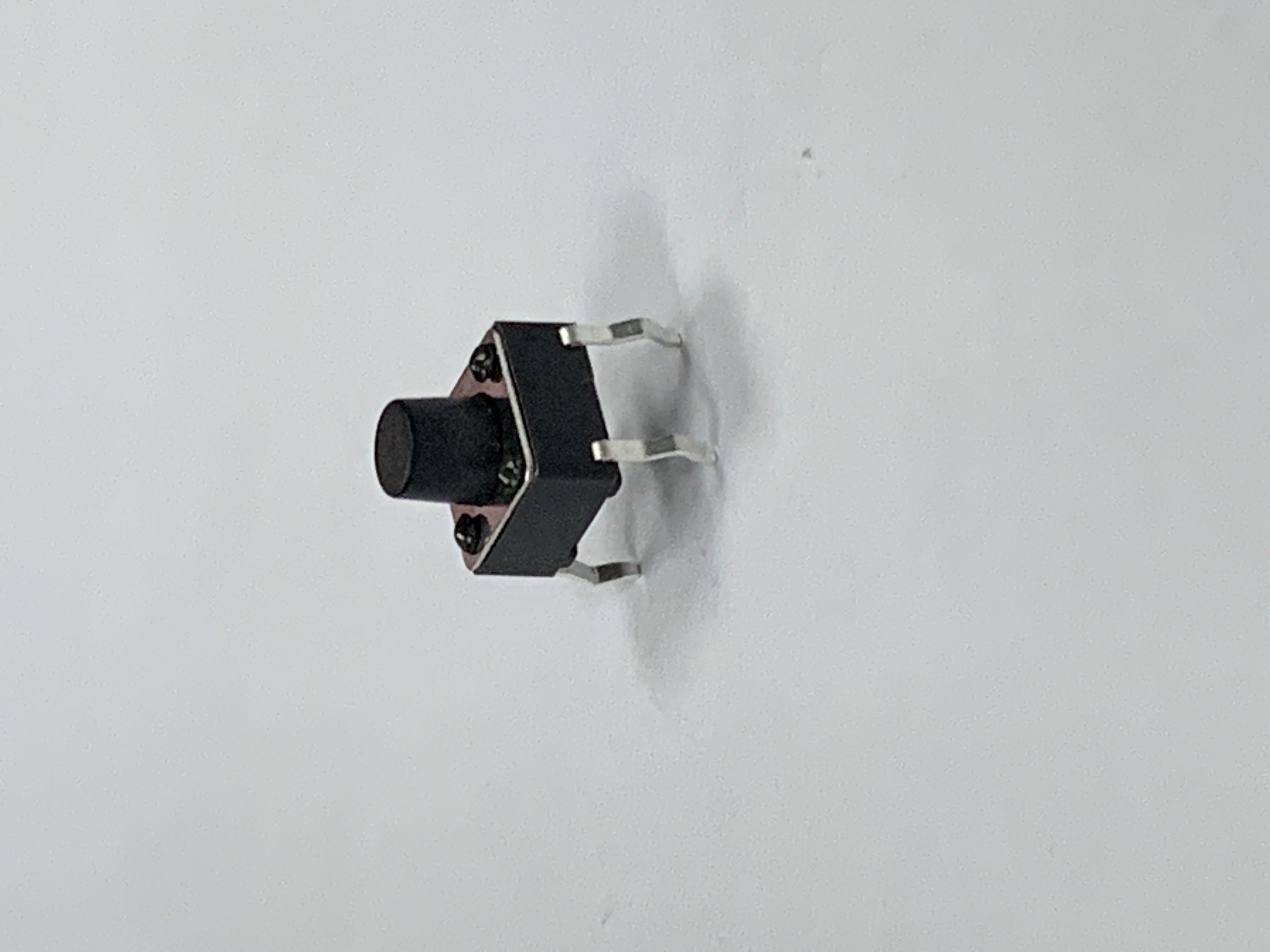 20 年深耕開關領域！精聚五金為電子設備筑牢穩定根基