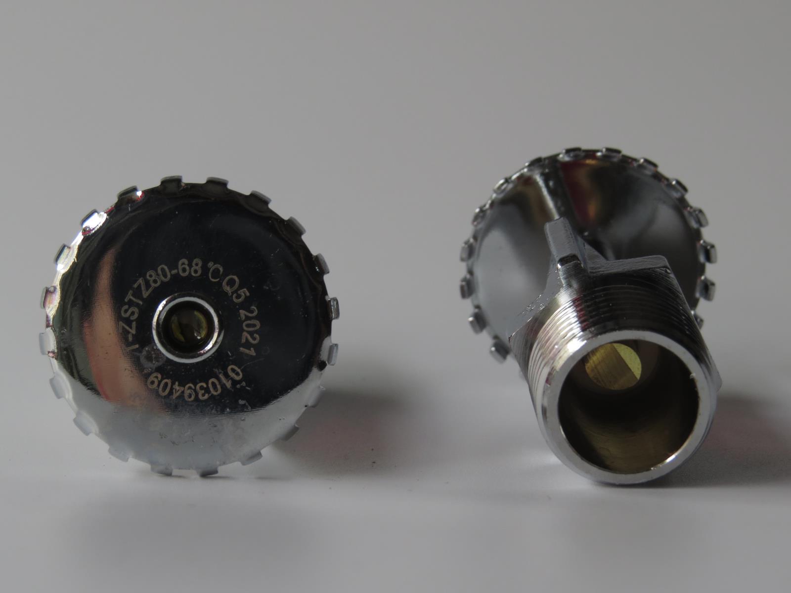 標(biāo)準(zhǔn)反應(yīng)15x68度直立型上噴