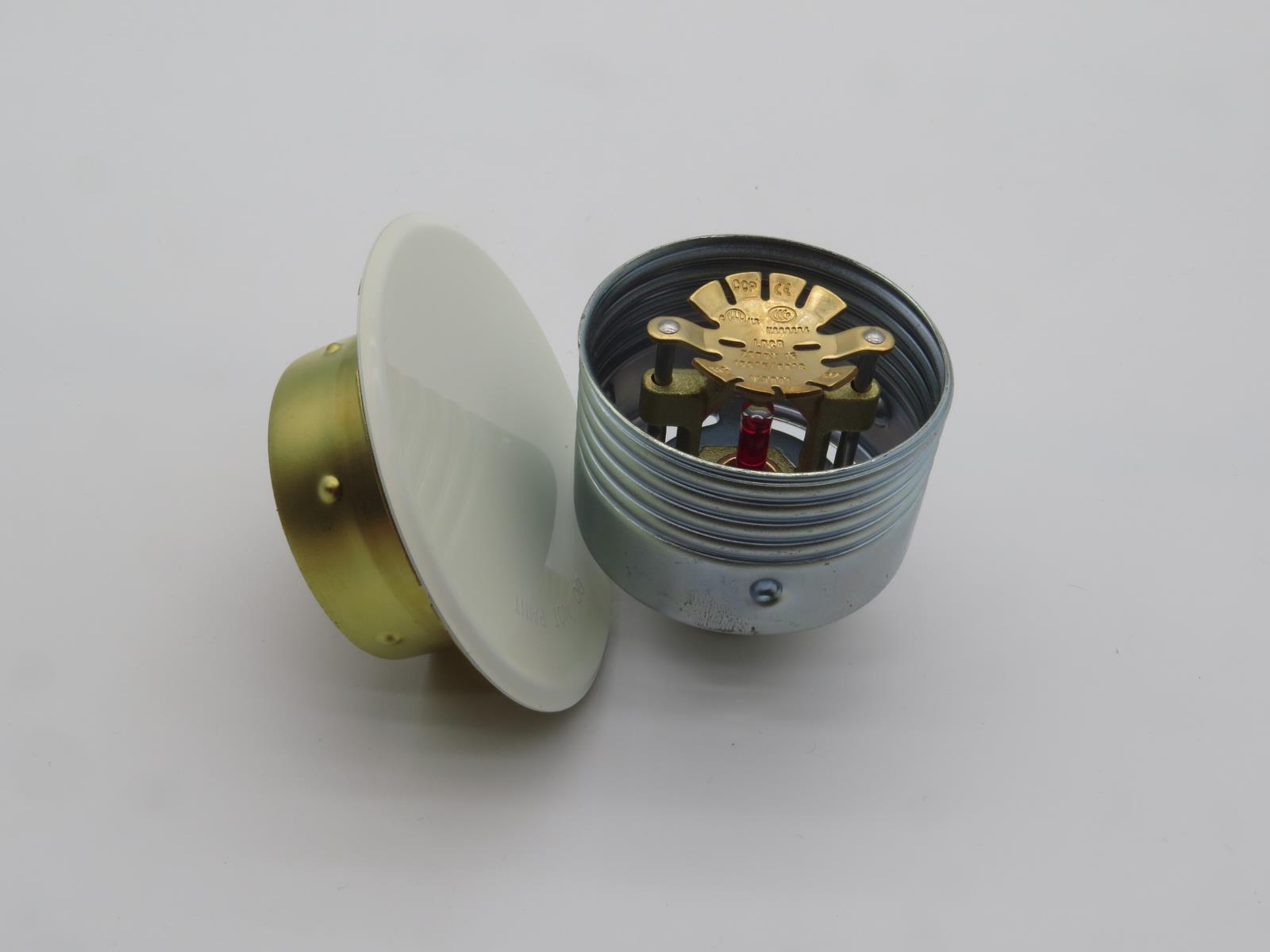 唯特利標準反應隱蔽式15x68℃隱噴V3801