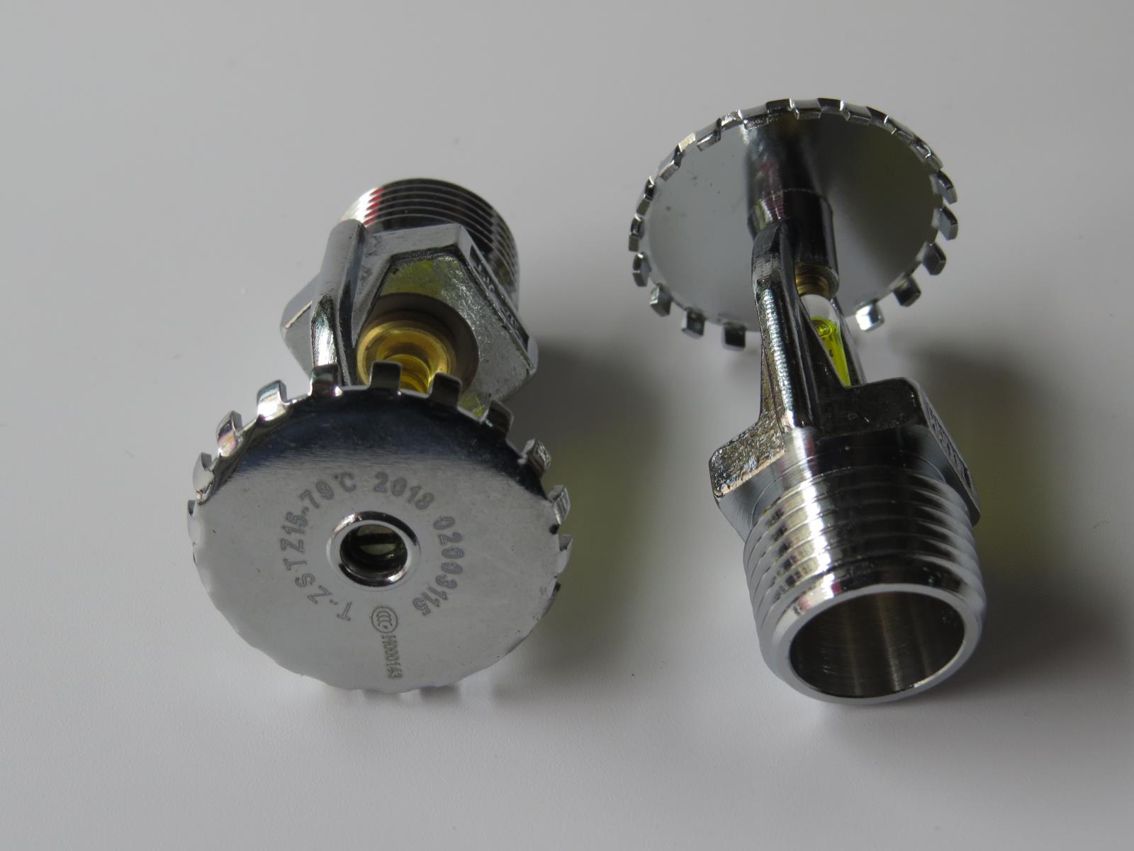 標準反應15x79度直立型上噴