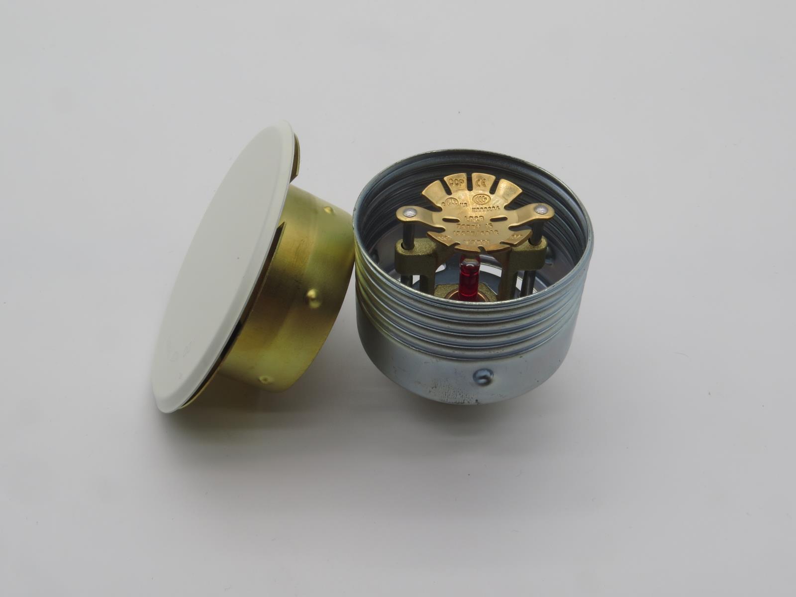 唯特利標準反應隱蔽式15x68℃隱噴V3801