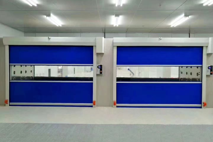 深圳PVC卷簾單價 深圳中亞凈化設備供應;