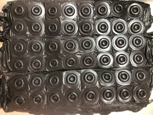 上海耐震氟胶定制,氟胶