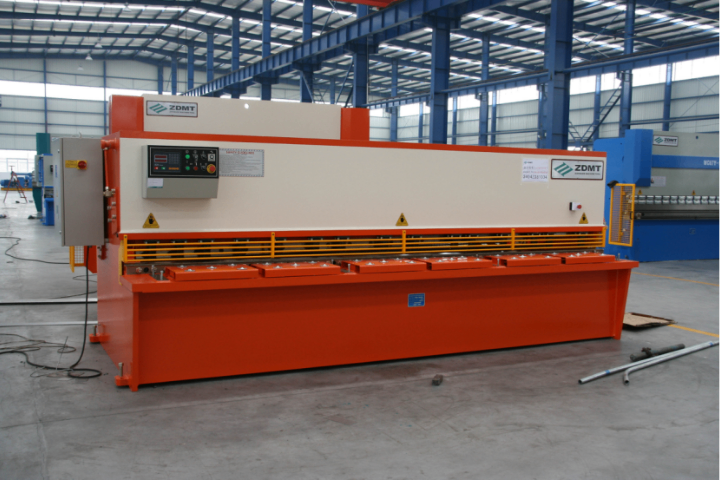 貴州數(shù)控液壓剪板機(jī)設(shè)備 安徽中德機(jī)床股份供應(yīng)