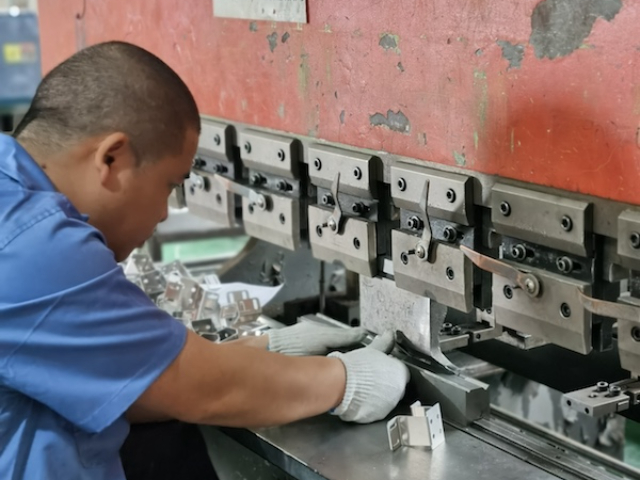 浙江質(zhì)量定制沖壓件設(shè)備廠家 服務(wù)至上 杭州福塔機(jī)械供應(yīng)