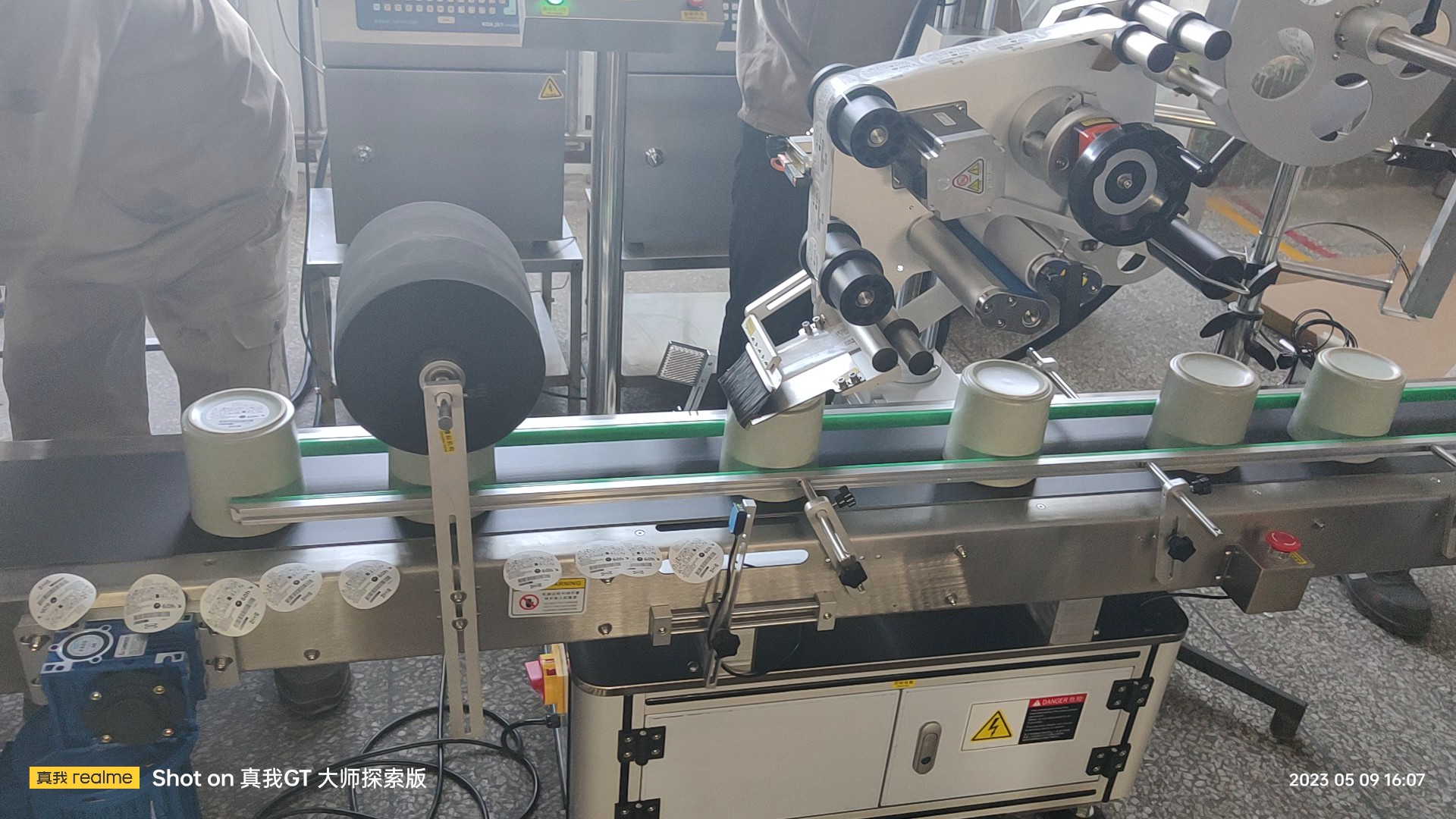 深圳贴标机气动贴标手臂生产线必备,气动贴标手臂