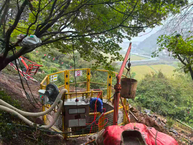 浙江搖臂式吊運(yùn)機(jī)機(jī)采購(gòu) 歡迎咨詢 寧波東環(huán)電力科技供應(yīng)