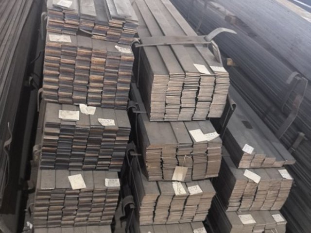 镇江16X140扁铁报价多少,扁铁