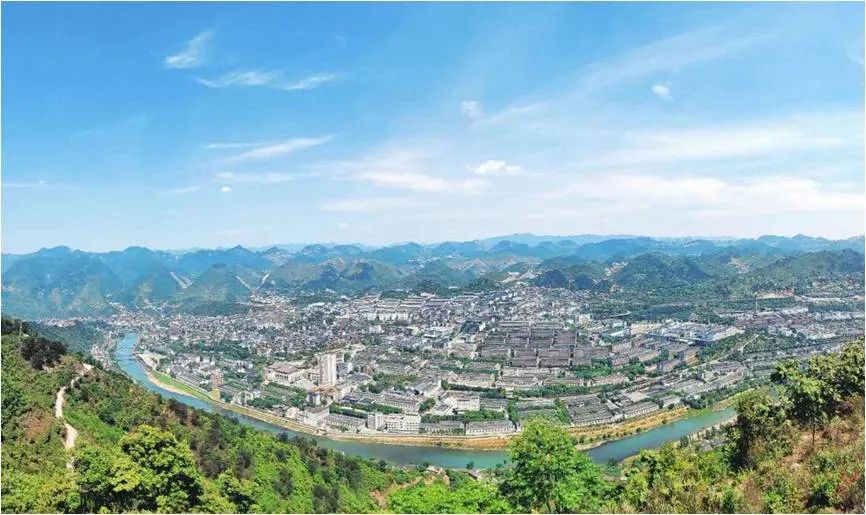 茅臺鎮(zhèn)俯瞰圖