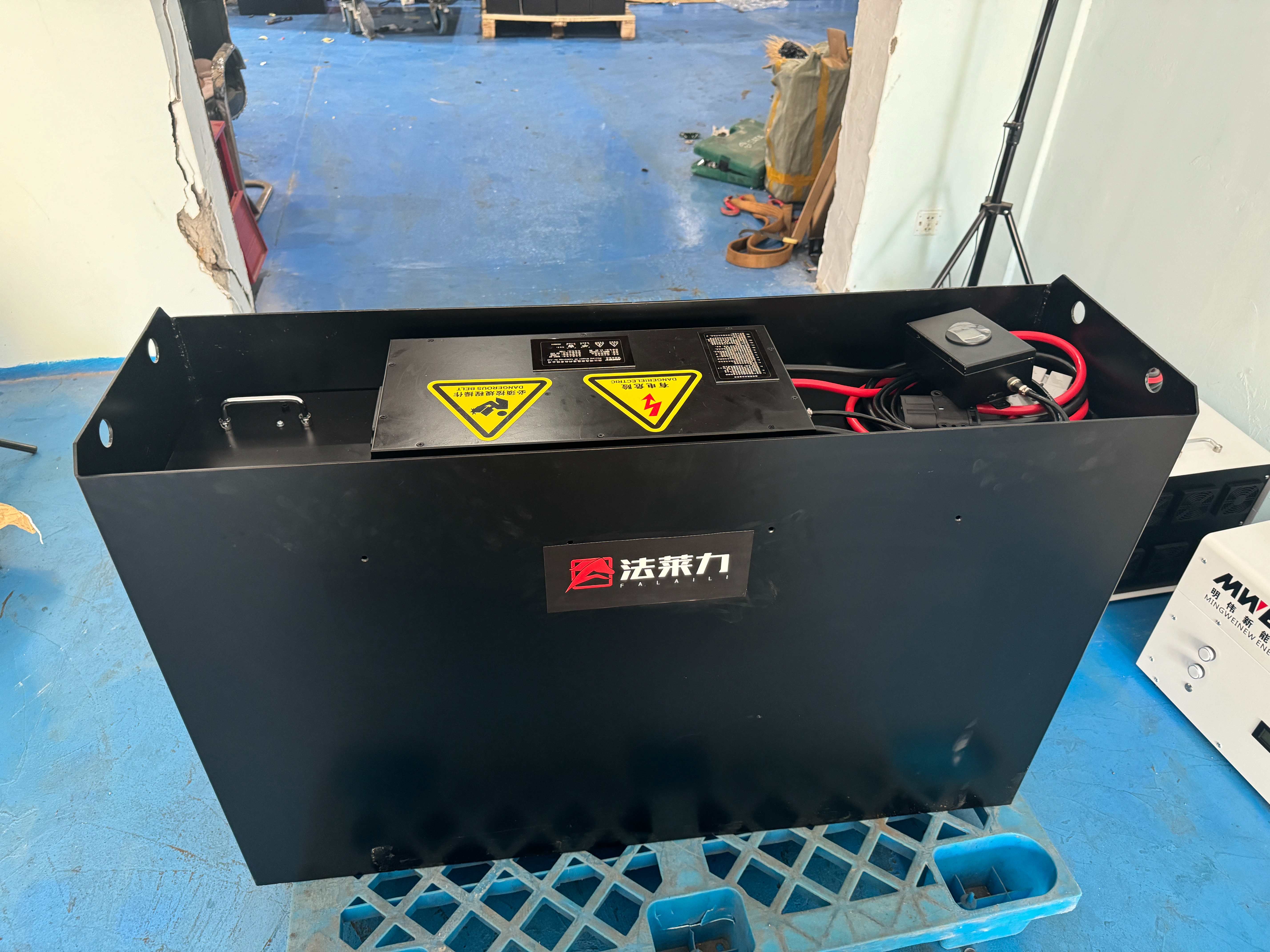 林德R14R16R14SR16S電動叉車鉛酸電池改鋰電池 原鉛酸電池48V560AH鋰電池51.2V460AH 林德R14R16R14SR16S電動叉車鉛酸電池改鋰電池 原鉛酸電池48V560AH鋰電池51.2V460AH