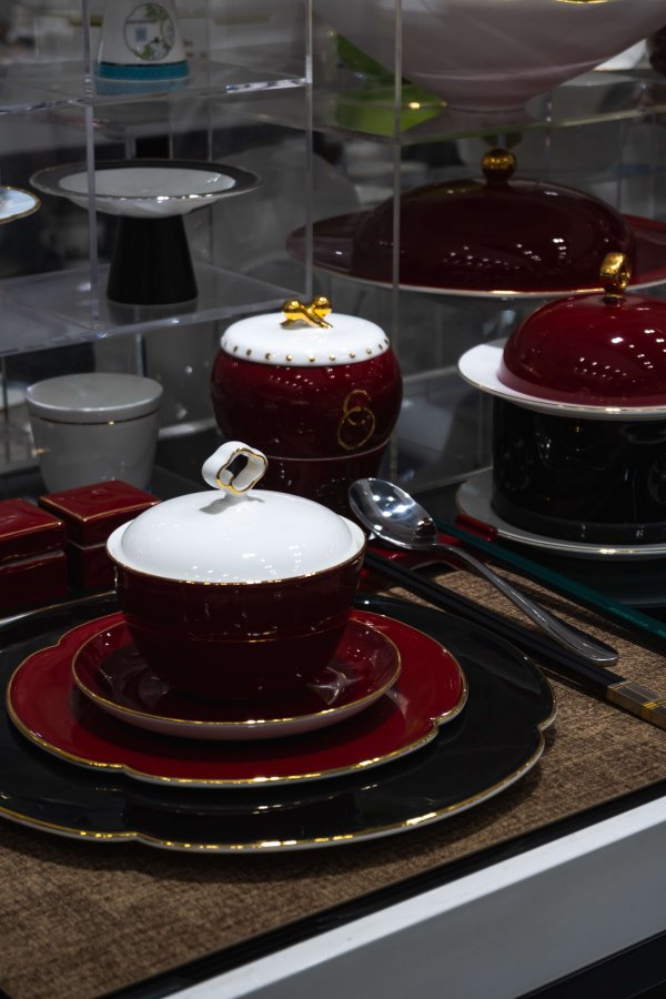 時(shí)尚擺臺(tái)餐具