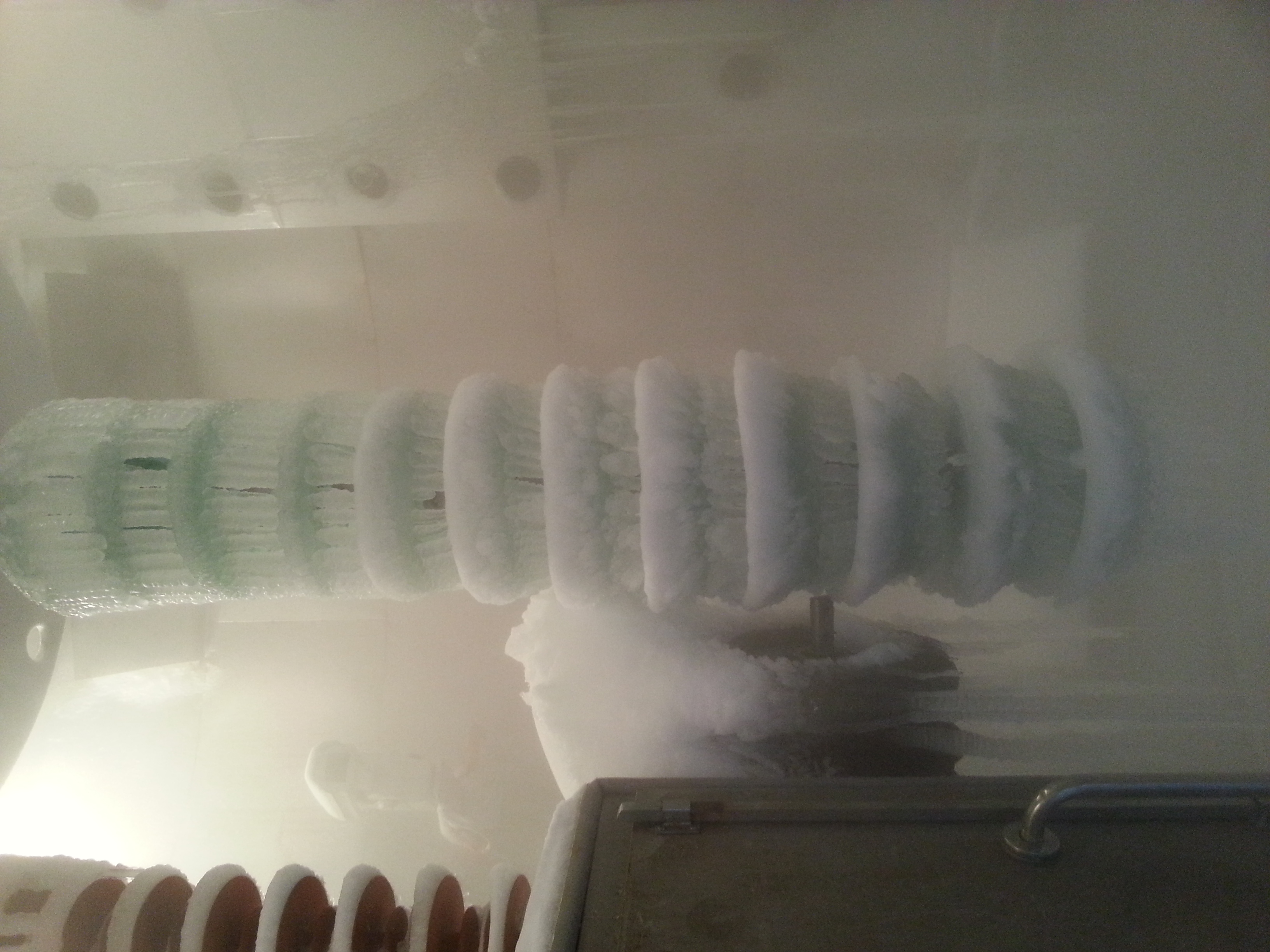 步入式覆冰試驗裝置