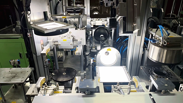 上海電動(dòng)汽車(chē)電機(jī)轉(zhuǎn)子雙列壓鉚檢測(cè)設(shè)備怎么選 蘇州市鑫益源自動(dòng)化供應(yīng)