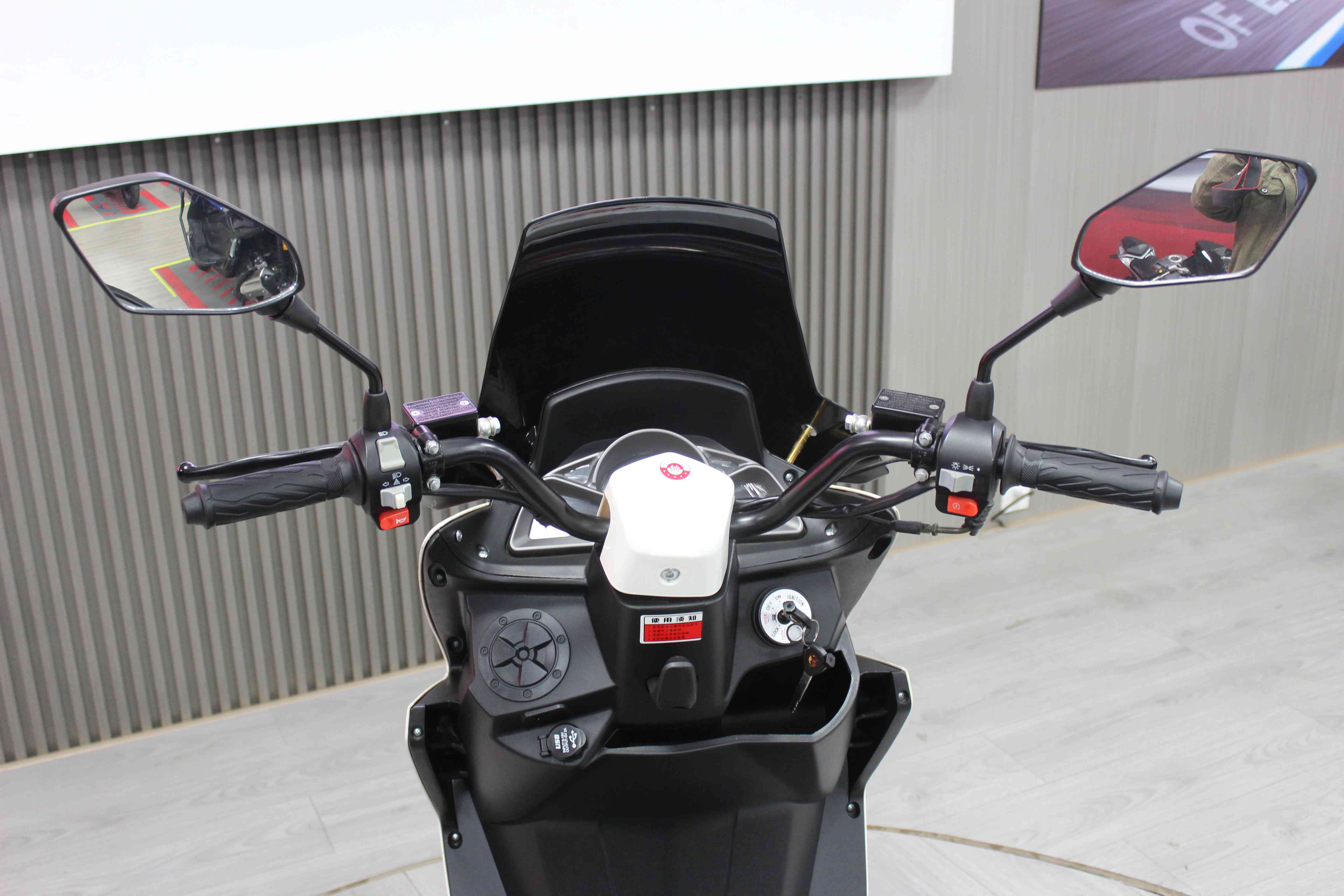 JIANCHIHU Scooter Motorcycle