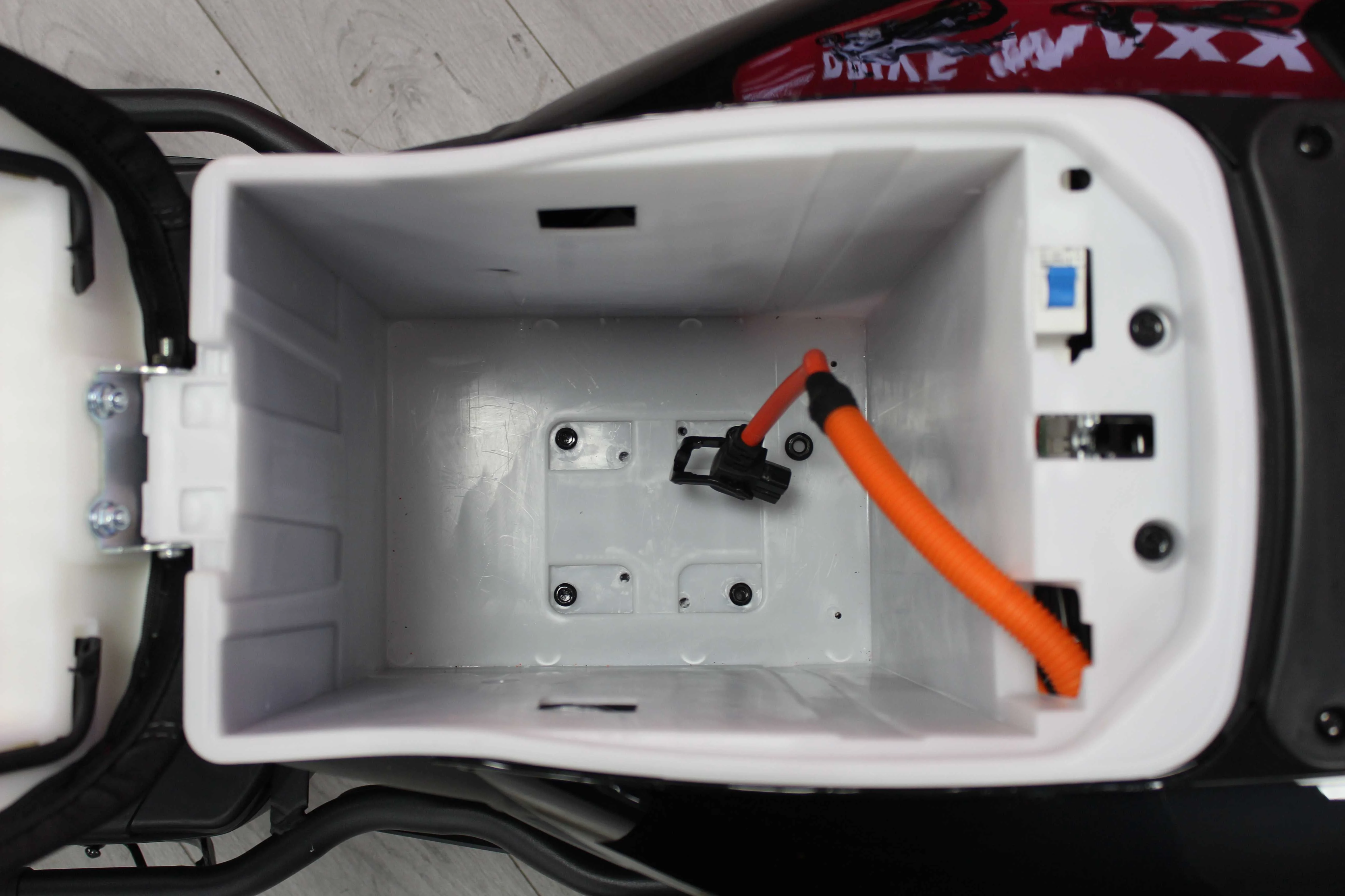 ৭২V ১২০০W ইলেকট্রিক স্কুটার