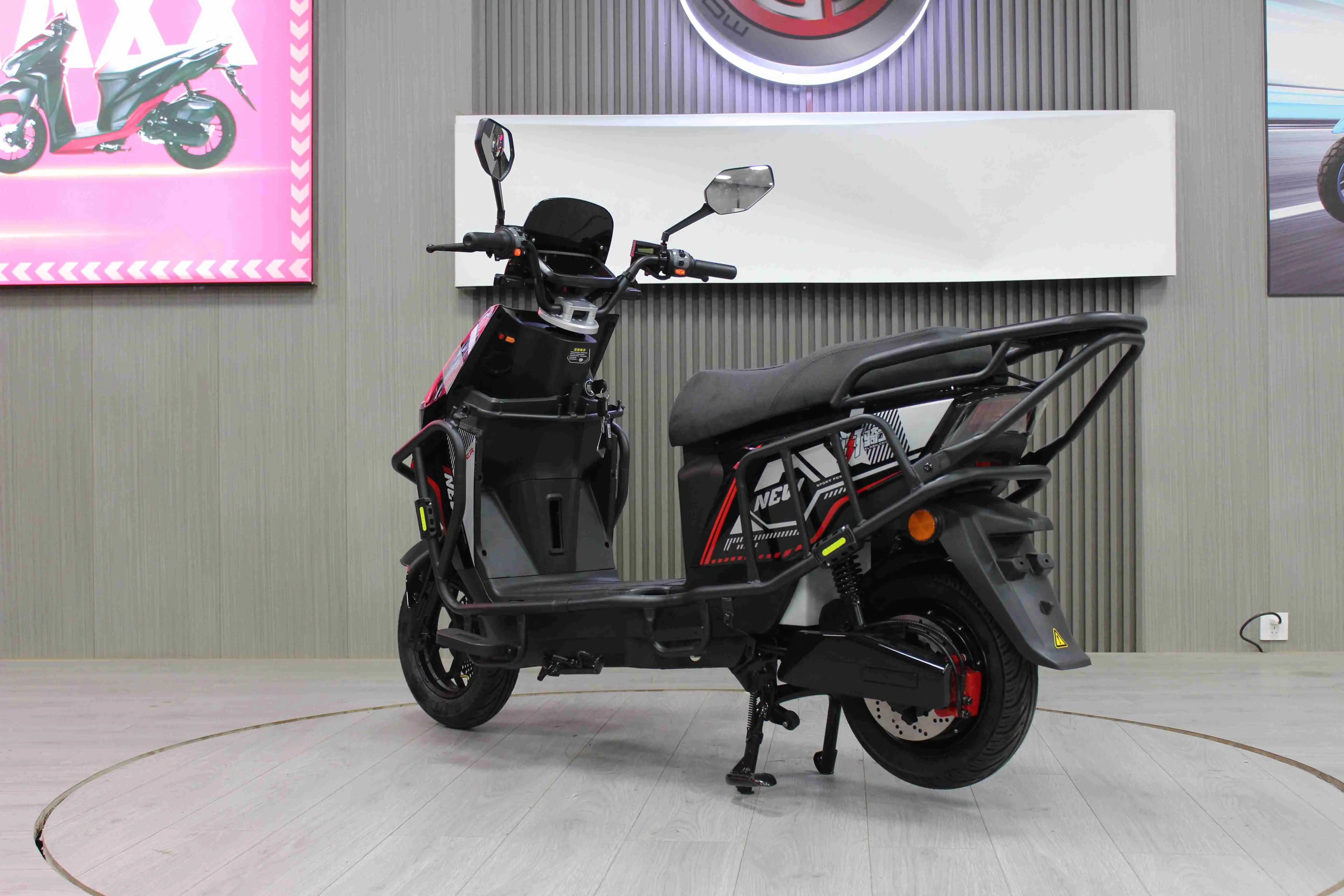 ZHENBAO ইলেকট্রিক স্কুটার